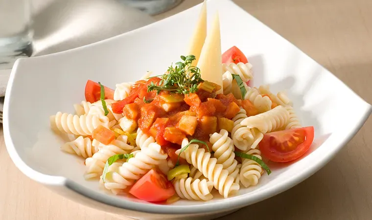 Dinkel Dralli mit Gemüsesauce