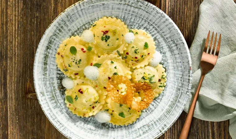 Girasoli Bärlauch al limone auf Limetten-Rieslingschaum