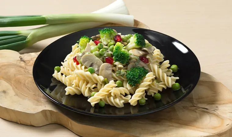 Low Carb Dralli mit Pilzrahm und Erbsen-Brokkoligemüse
