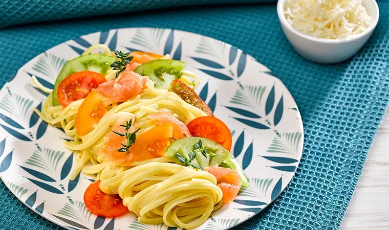 One Pot Linguine mit Tomatenraritäten und Lachs